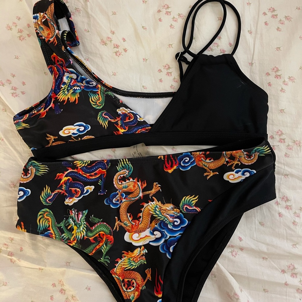 Bathing suit